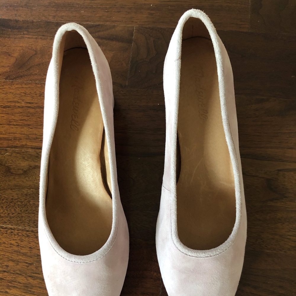 Beautiful like-new suede baby pink Madewell heels